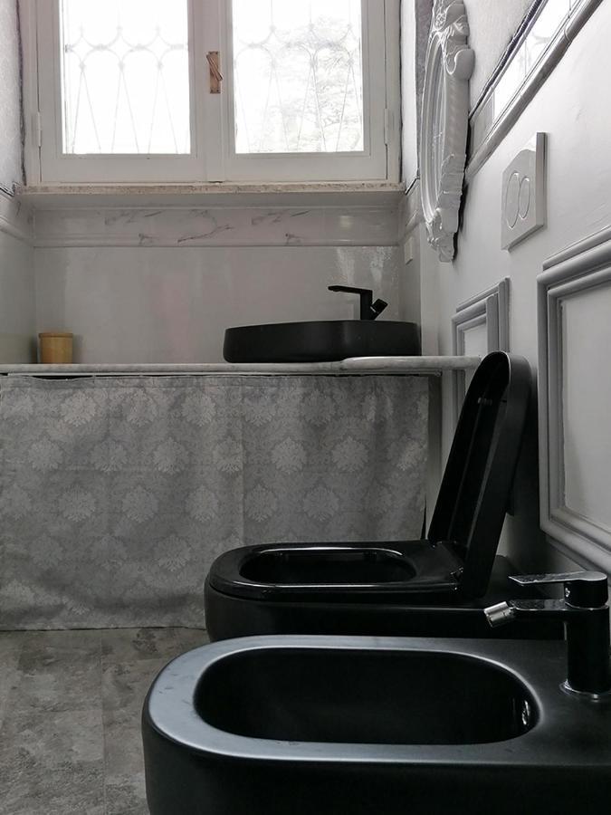 Domus Almapetra Ai Fori Imperiali Apartment Rome Exterior photo